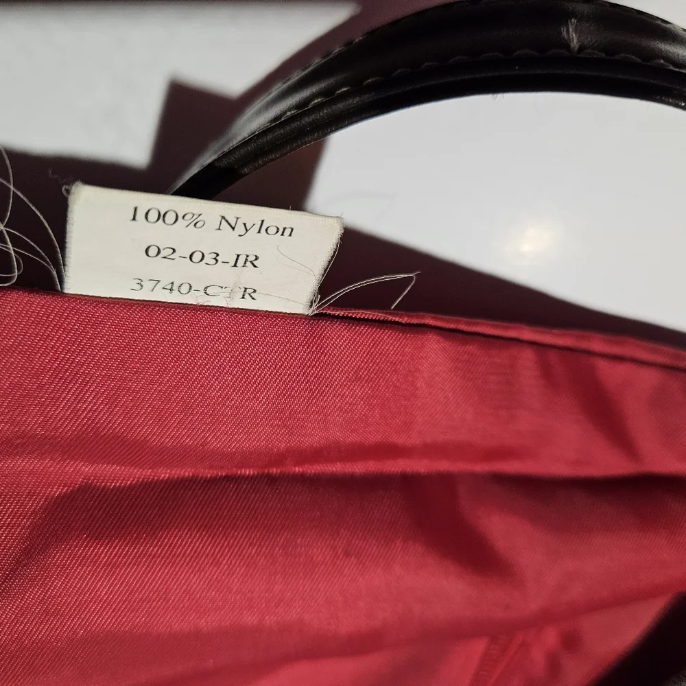 Woven The Sak Stripe Handbag - Picture 9 of 10